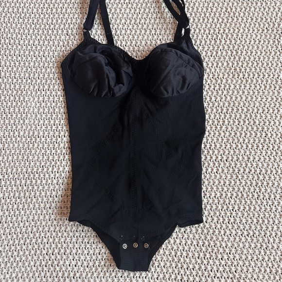 Montgomery Ward Other - Vintage Montgomery Ward Shapewear Bodysuit Snaps Black Women’s 38B Circa 1970/80